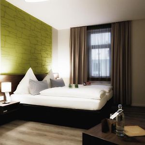 Familien-Zimmer